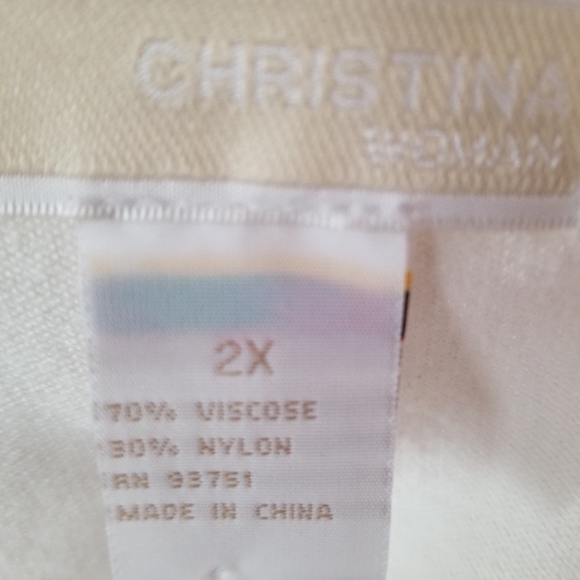 Womens sweater - Picture 2 of 2